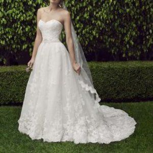 Casablanca 2229 Wedding Dress Size 8 Ivory